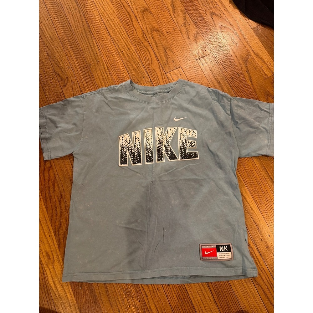 Nike Sportswear Graphic T-Shirt Light Blue Loose Fit Acid Wash Boys L